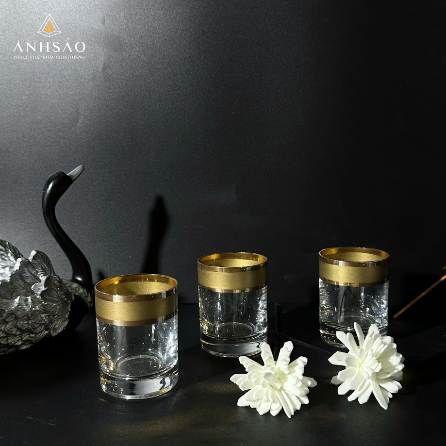 chen rượu pha lê